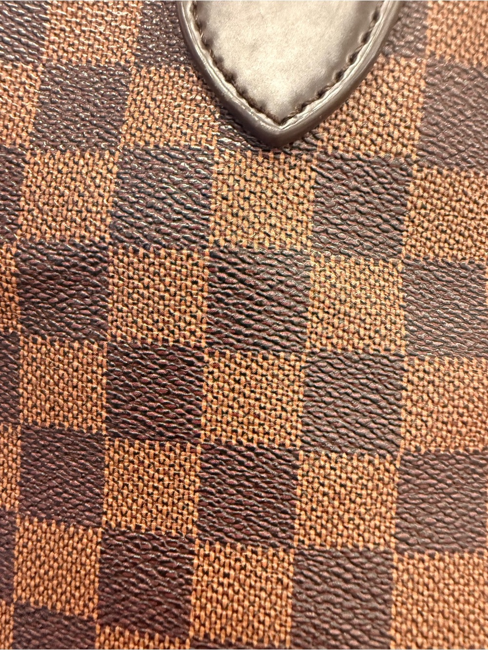 Louis Vuitton Brown Checkered Tote with Red Interior - Picture 11 of 15